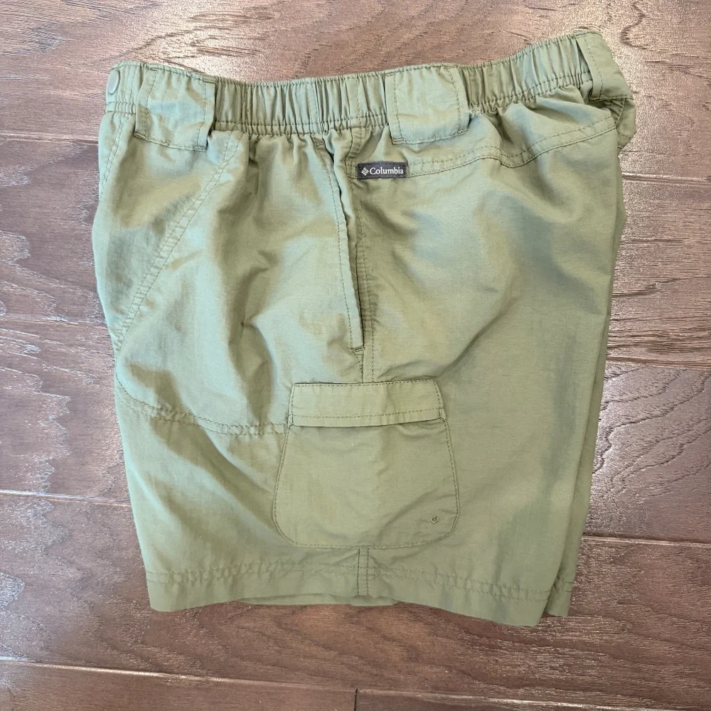 Columbia Women’s Sandy River Cargo Shorts | Small | Olive Green | Quick Dry